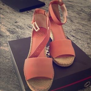 Fancy flamingo espadrille with ankle straps